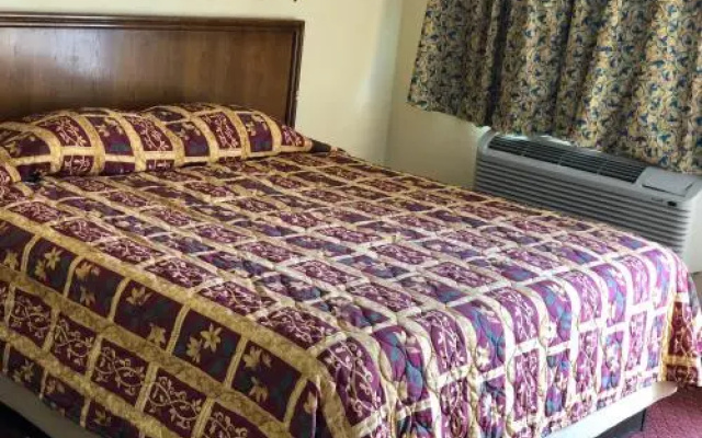 Country Host Inn Texarkana
