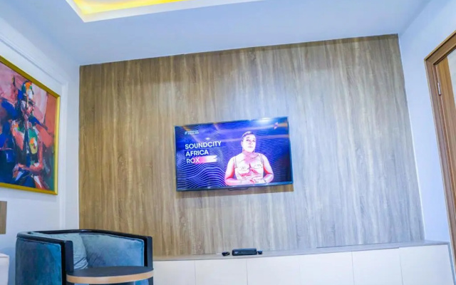Plistbooking Xive 3 bedroom Luxury Abuja Apartment
