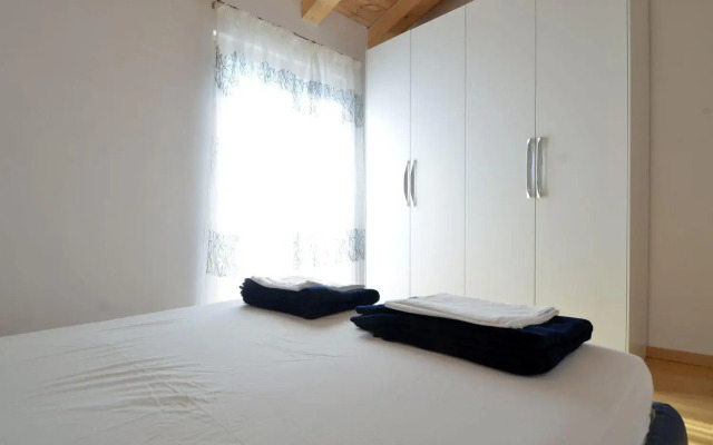 Villa Blue II