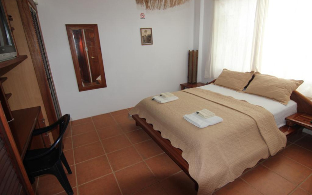 Lava Lizard Guesthouse