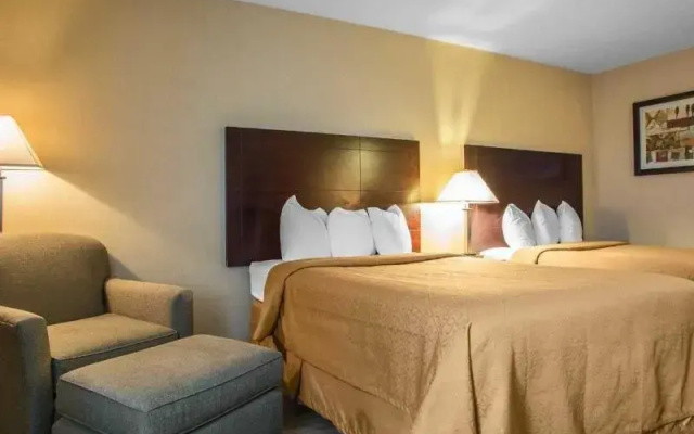 Quality Inn Marshfield