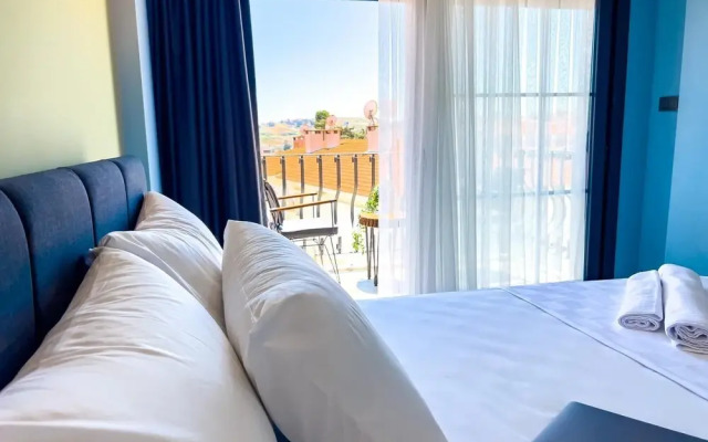 Dali Boutique Hotel