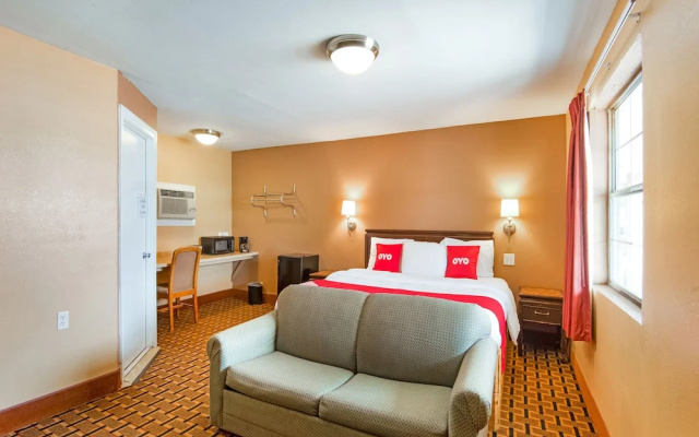 OYO Hotel Atoka