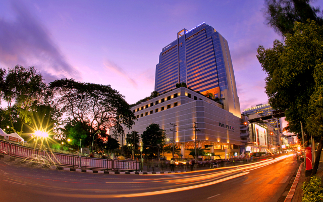 Pathumwan Princess Hotel вид на фасад