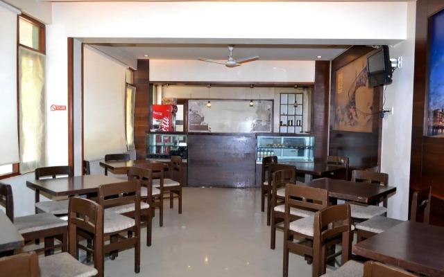 Jaffer Bhai's Brickland Hotel