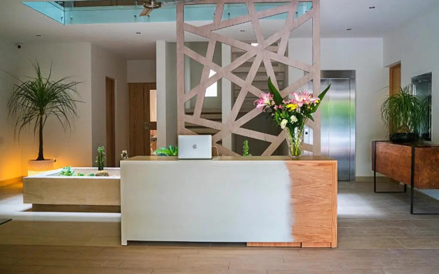 Opal Suites