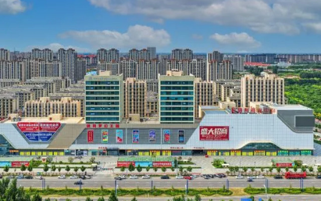 Magnotel Hotel (Deli Commercial Center Branch, Hejian Yinghua School)