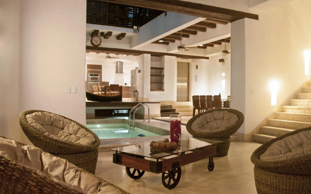 Casa Gastelbondo Adults Only