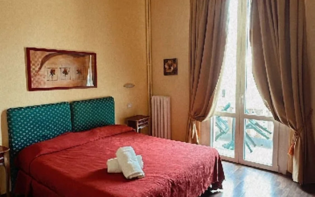 Room-viareggio Old Style Sea View