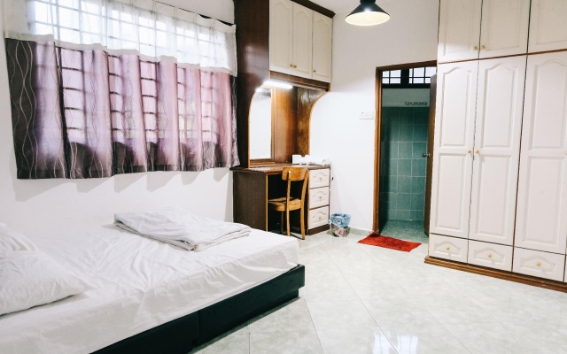 Camelia Homestay