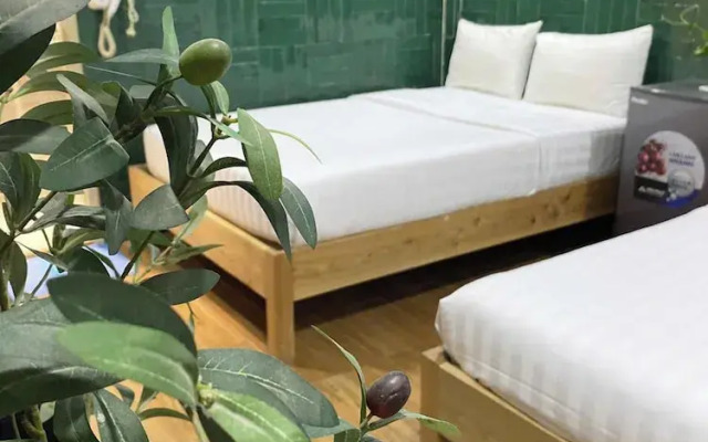 Papaya Hotel & Café 2