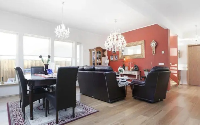 Villa Hrauntunga