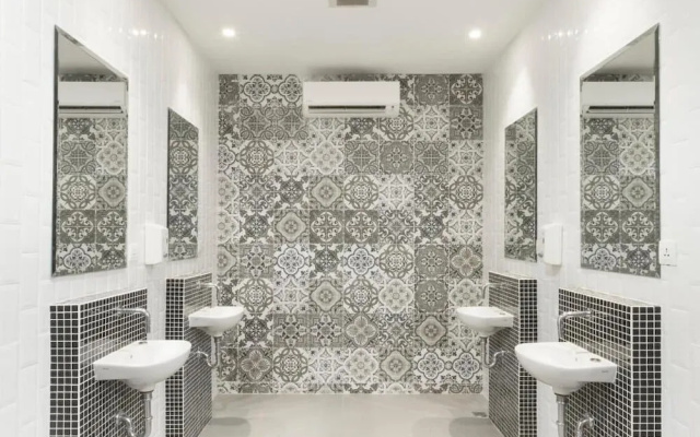 The Social House - Coliving & Hostel