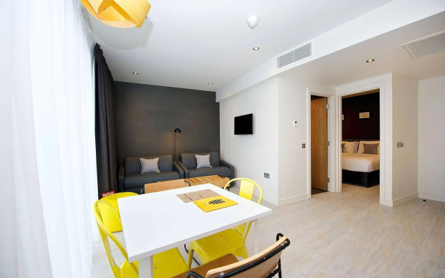 Staycity Aparthotels York - Barbican Center
