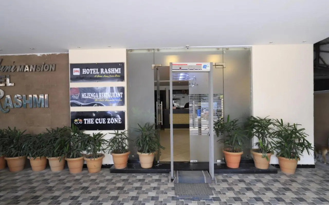 Namaste Hotel Rashmi