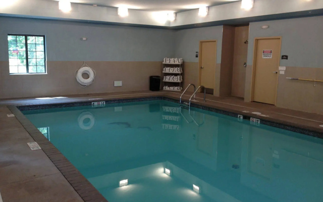 Staybridge Suites Schererville by IHG