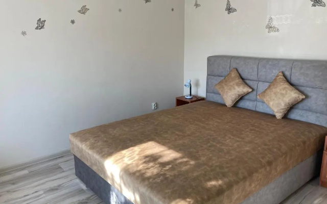 Kristaly Apartman
