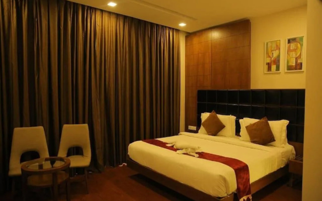 The Royal Grand