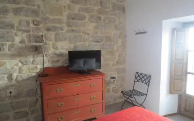 Apartamentos Turísticos El Losal