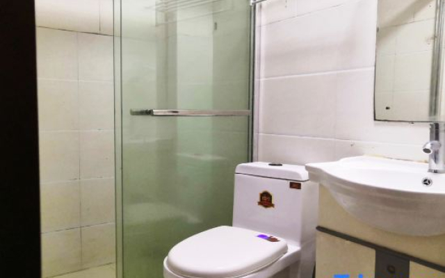 Ningbo Baoyue Business Hotel