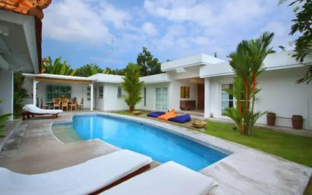 Villa Mutiara Putih