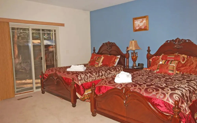 1357 Gilmore Lake