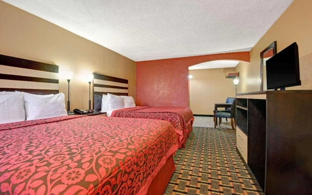 Days Inn by Wyndham Kansas City