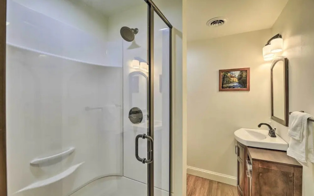 Comfy Damascus Apartment - Walkable Location