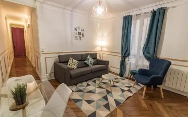 Private Apartments - Champs-Elysées