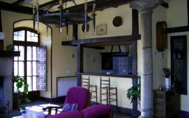 Casa Rural La Central La Higuerilla