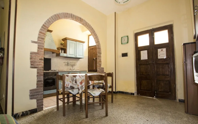 Tuscan Rustic Apartment