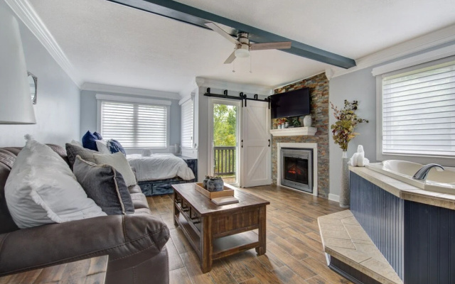Tucked Inn 2101 by Jackson Mountain Rentals