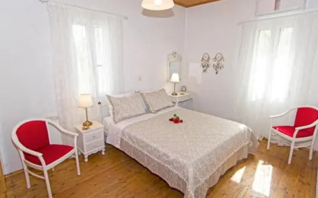 Diogenis Residence