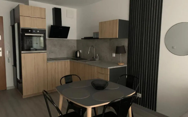 Apartament 44