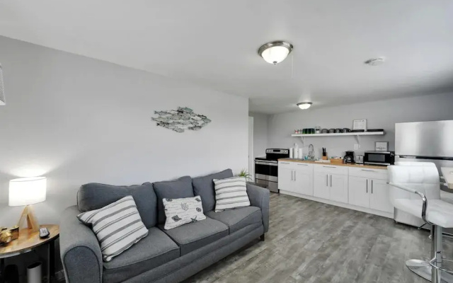 8818 Rocky Creek Drive Unit A