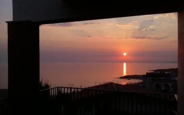 Vision of The Sea