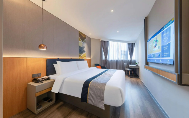 Homeinn Selected Hotel (Shenzhen Convention & Exhibition Center Gangxia Subway Station)