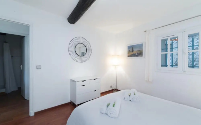 Charliz Apartment 2 - Near Palace of Festivals and Conferences