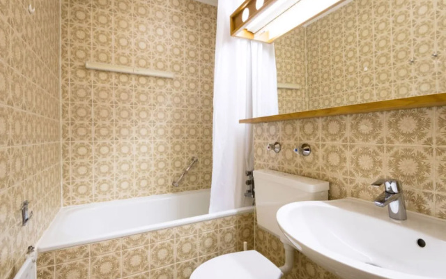 Apartment A1208 Sassofortino
