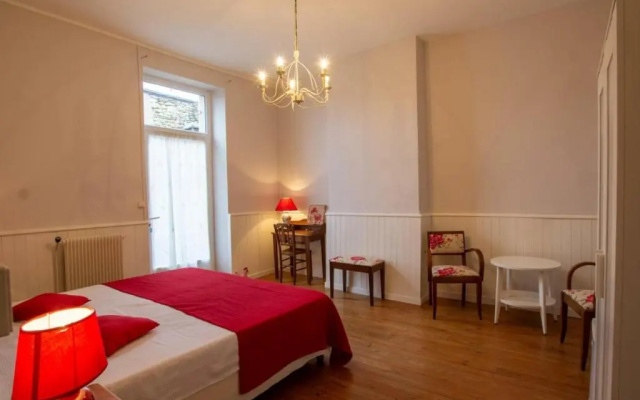 Gîte Villefranche-du-Périgord, 4 pièces, 6 personnes - FR-1-616-65