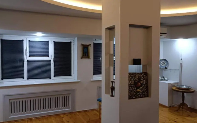 3-Bedroom Apartment on Ohunboboev