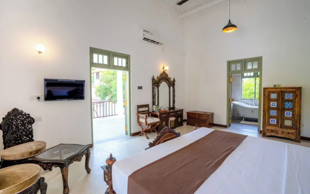 Amara Chairmans Bungalow