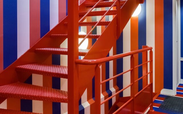 Отель Hôtel 34B - Astotel вид на фасад
