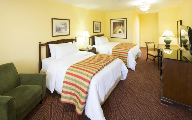 Campbell Inn