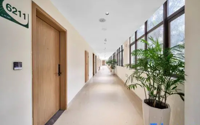Ronghua · Kangxin Garden (Lingshui People's Hospital Beiwen Road Store)