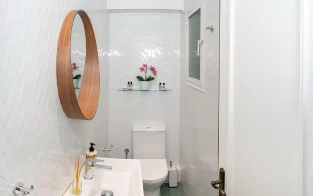 Crown Syntagma Apartment