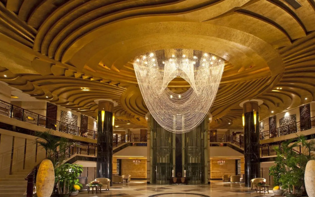 Oriental International Hotel Heyuan