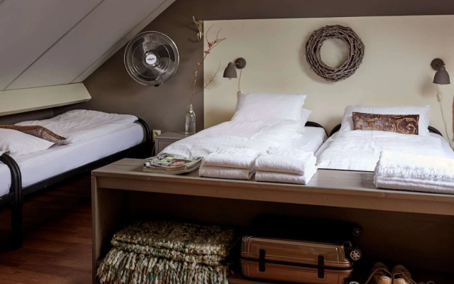 Authentic Holiday Home With a Garden