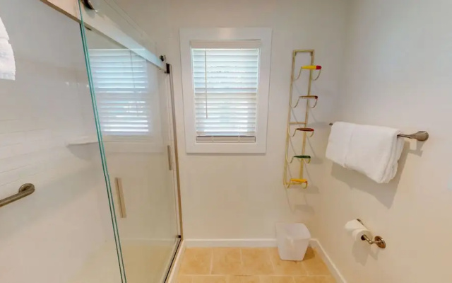 Hipnautic 2 Bedroom Condo