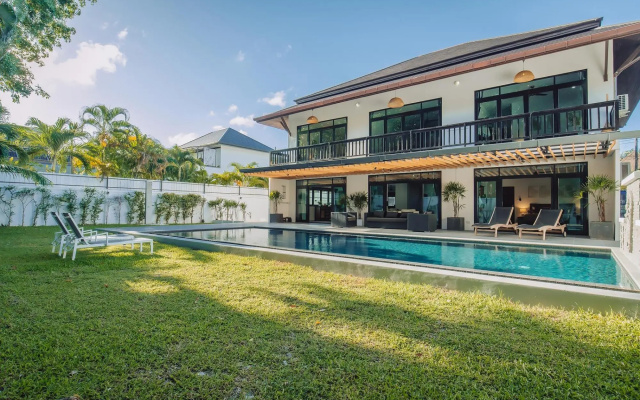 Eden Pool Villa